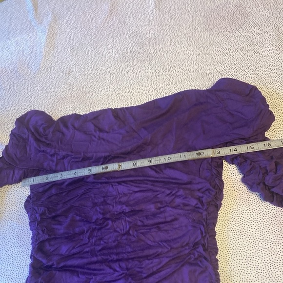 SHEIN Tall Off Shoulder Ruched Tee size XS new without tag - Picture 9 of 10